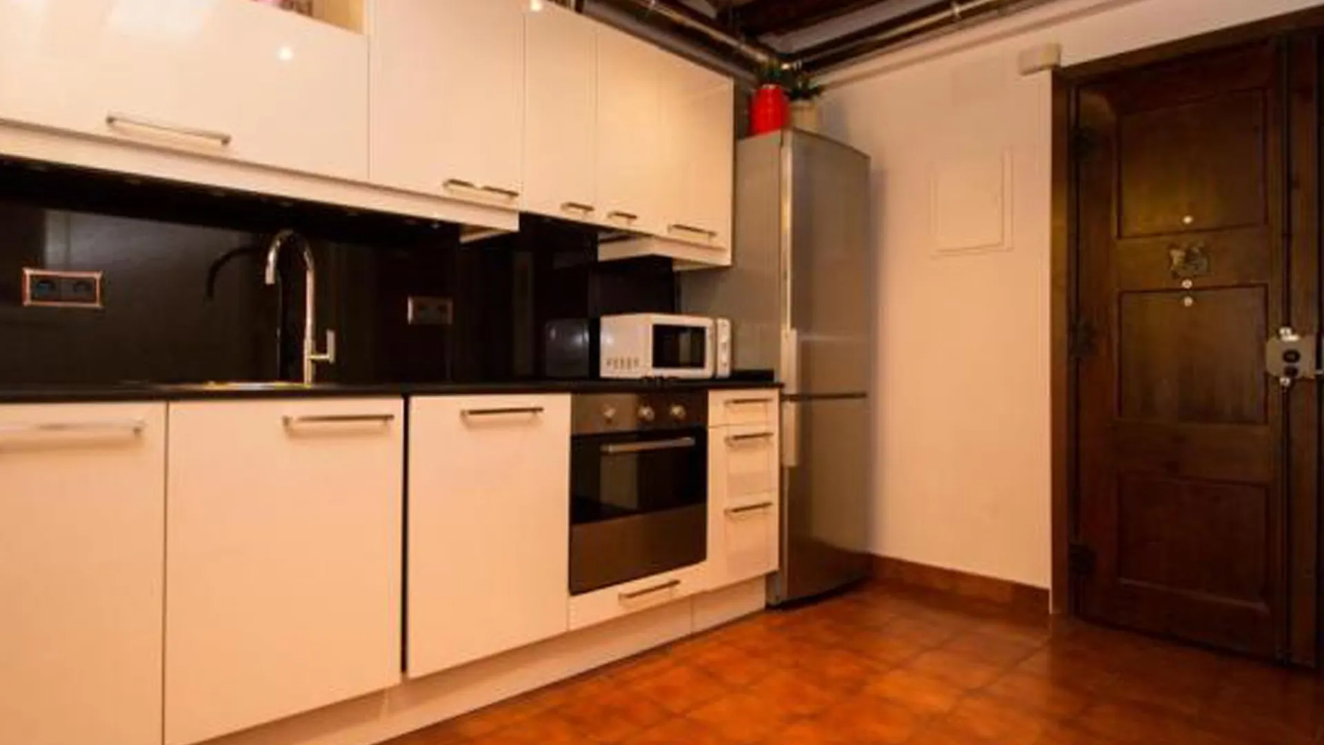 Apartamentos Hypestay Barcelona Spain