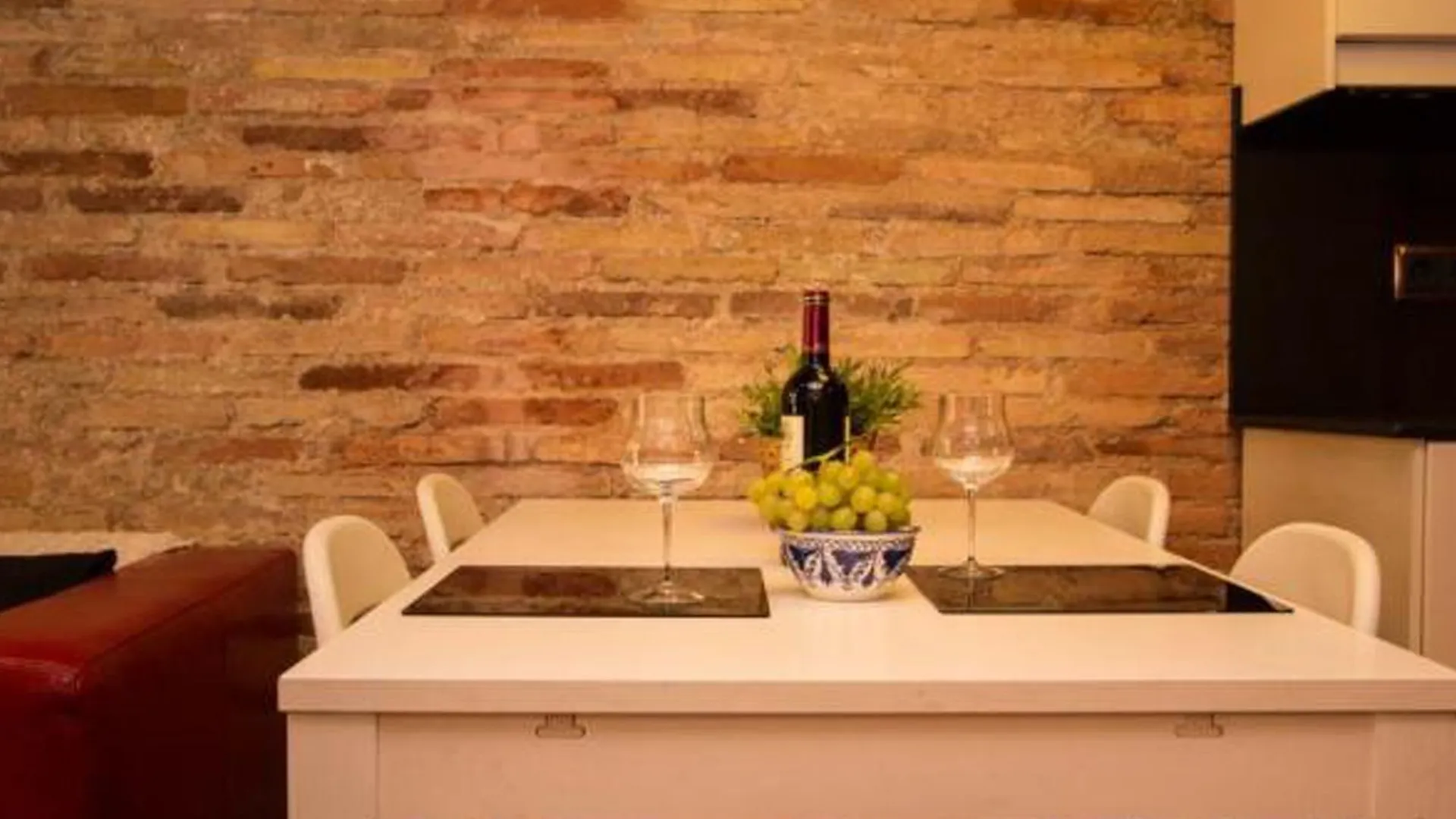 Apartamentos Hypestay Barcelona Apartment
