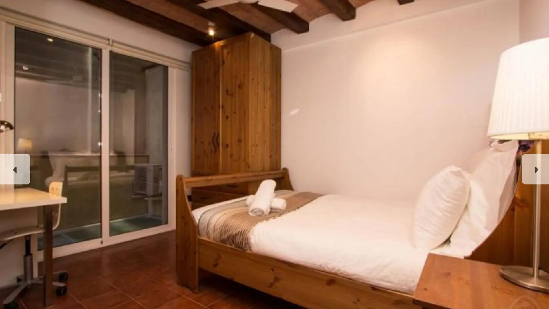 Apartment Apartamentos Hypestay Barcelona Spain