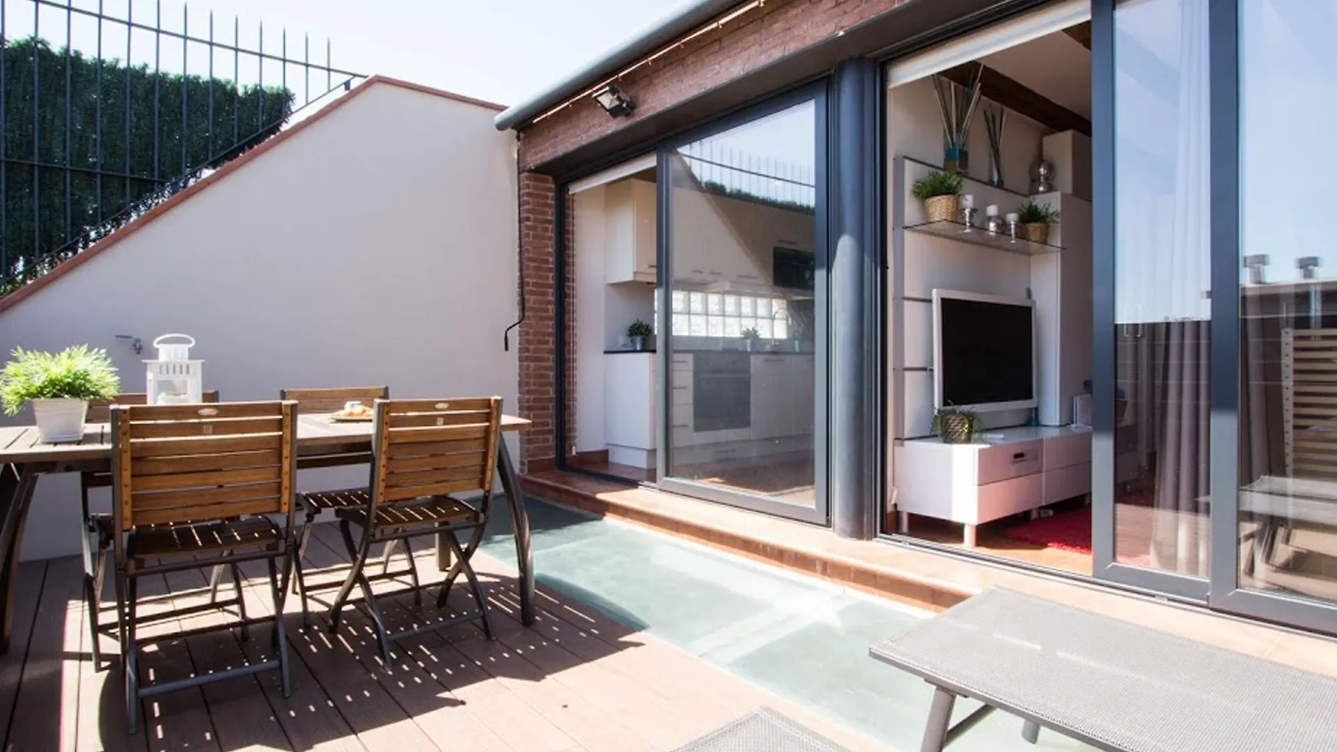 Apartment Apartamentos Hypestay Barcelona Spain