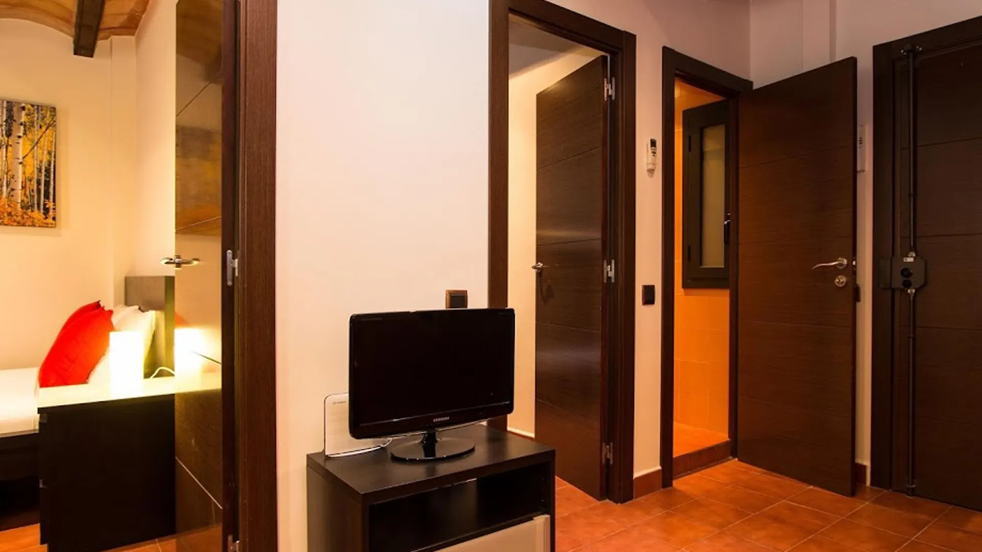 Apartamentos Hypestay 바르셀로나 아파트
