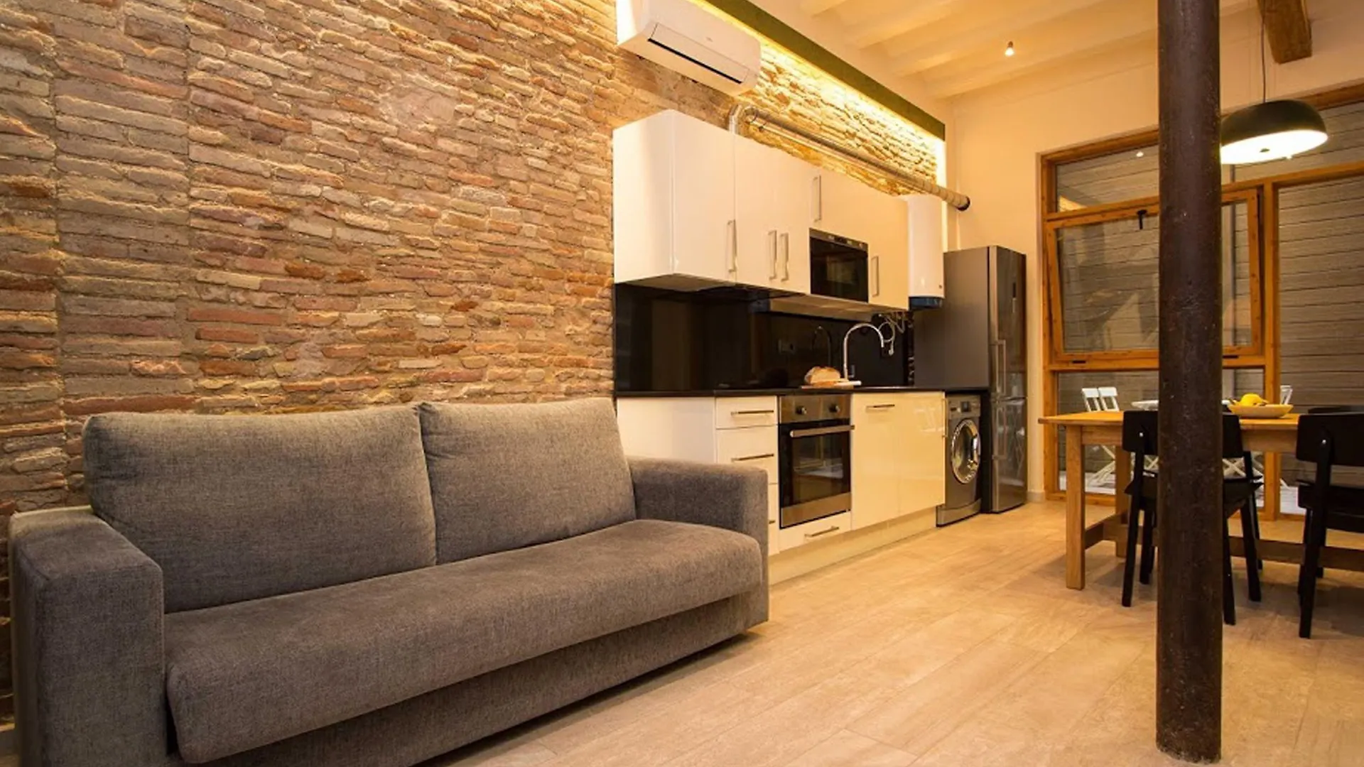 아파트 Apartamentos Hypestay 바르셀로나